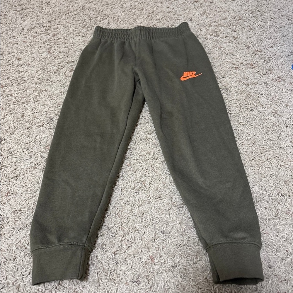 Nike Sweatpants